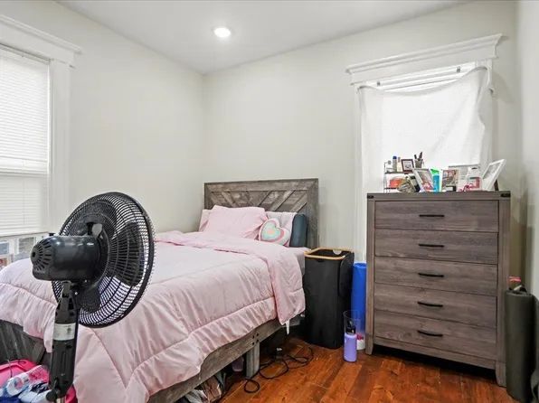 244 Clinton Avenue image 27 of 37