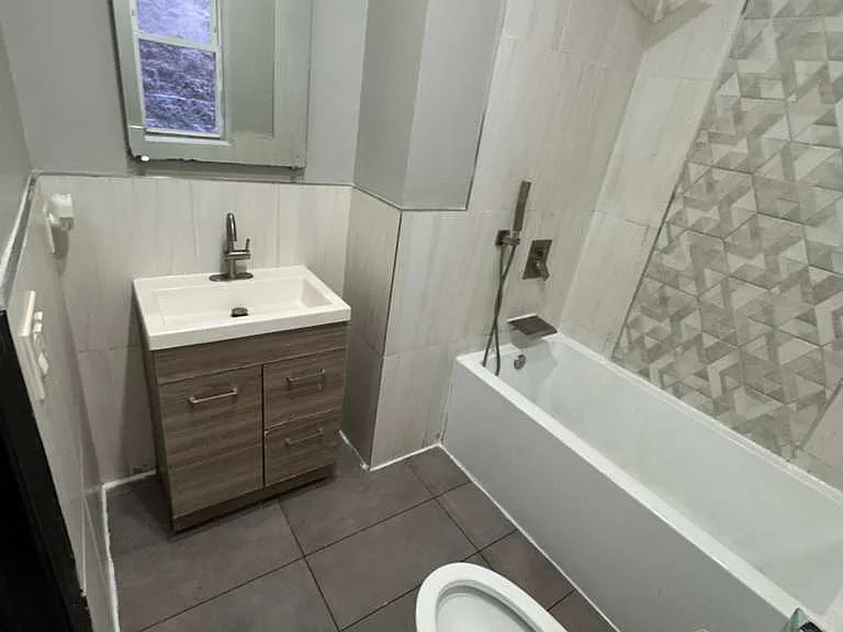 305-306 Magnolia Ave #5 — Photo 7