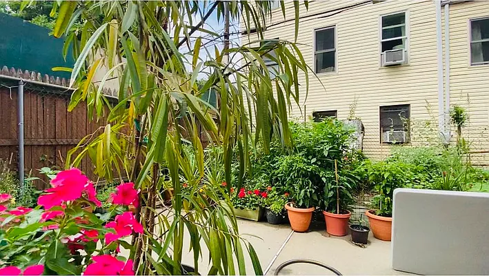 Rented by Compass | media 1