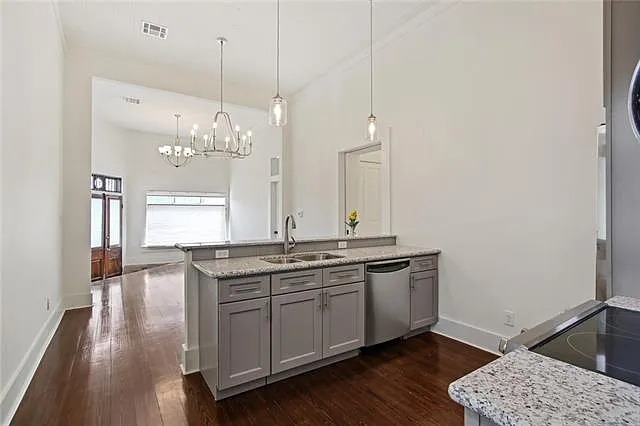 601 Vallette St — Photo 3