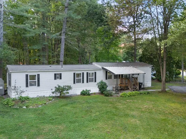 12 Lunar Lane, Nashua, NH 03062