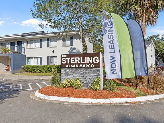 4th image of 2943 Spring Park Rd #201