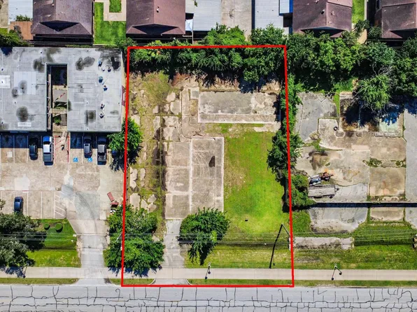 3031 Highway 146 S, La Porte, TX 77571