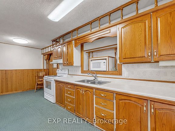 5th image of 155 Frankford Rd