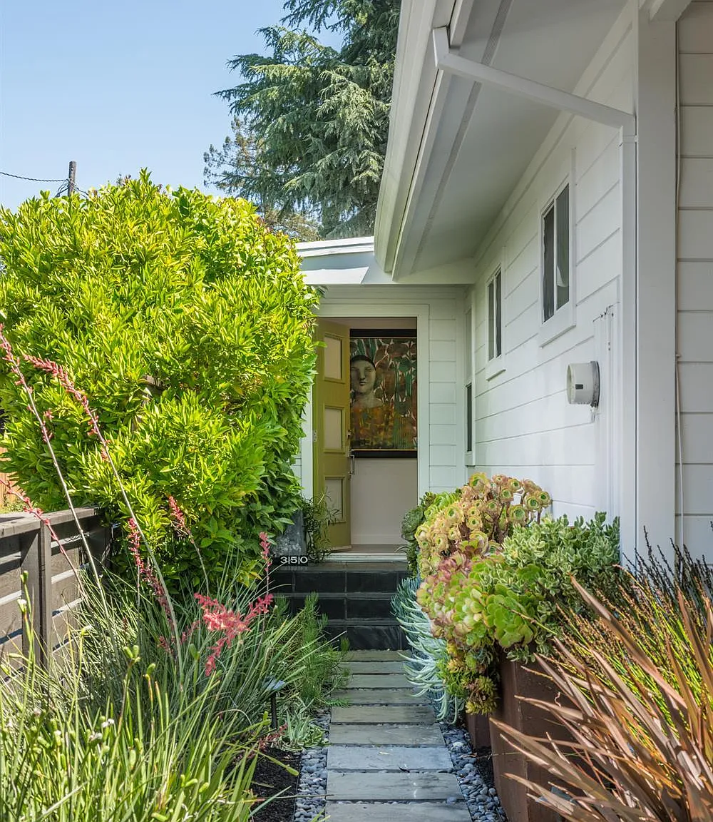 350 Patten Street - Photo 3
