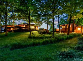 76920 14th Ave, South Haven, MI 49090