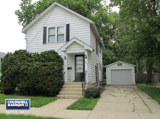 357 Plum St, Aurora, IL 60506