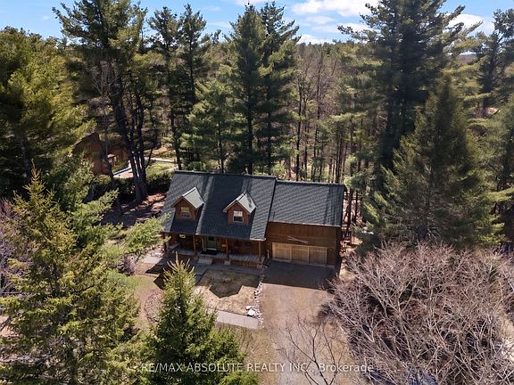 3rd image of 21 Forest Ridge Rd