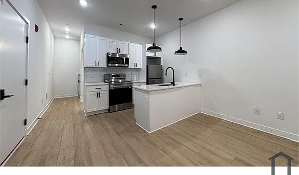 2 bed, $1,850 — Photo 2