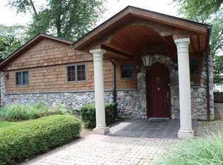 11364 E South St, Walkerton, IN 46574