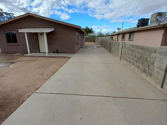3rd image of 13776 W Thomas St
