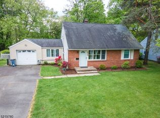 26 Village Dr, Wayne, NJ 07470