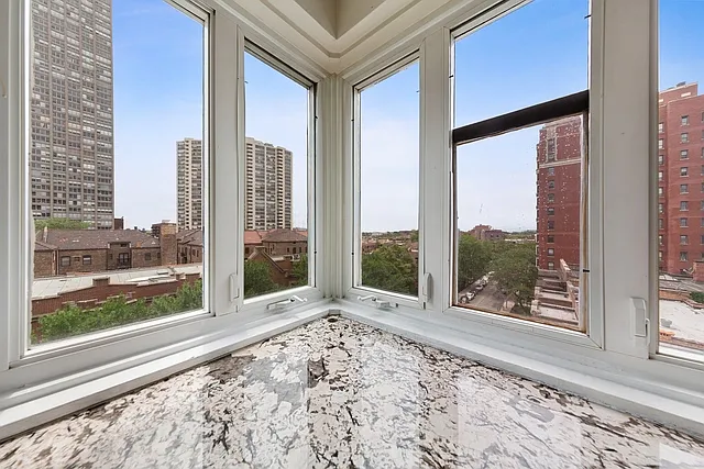 708 W Bittersweet Pl #701 — Photo 5