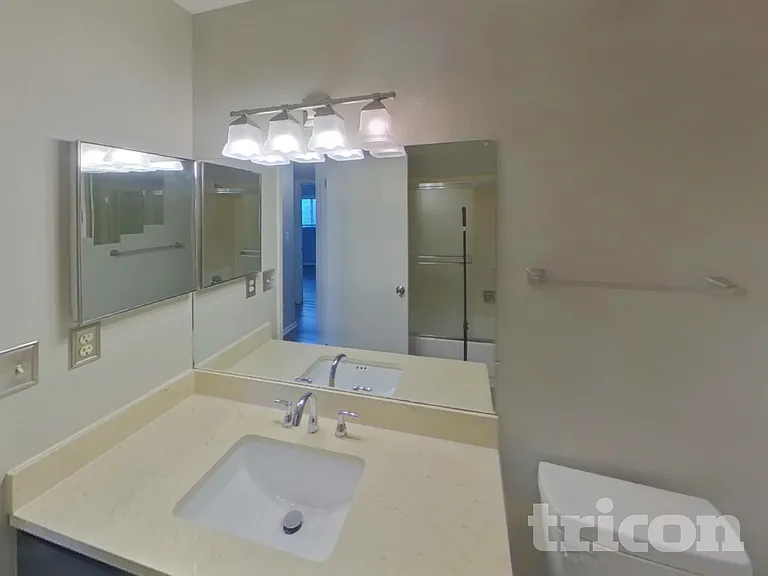 5518 Wilkerson Pass Dr — Photo 16