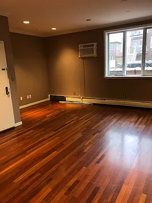 Rented by Velsor Realty | media 2