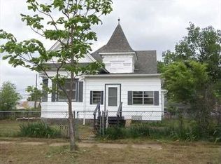 325 E 2nd St, Stroud, OK 74079