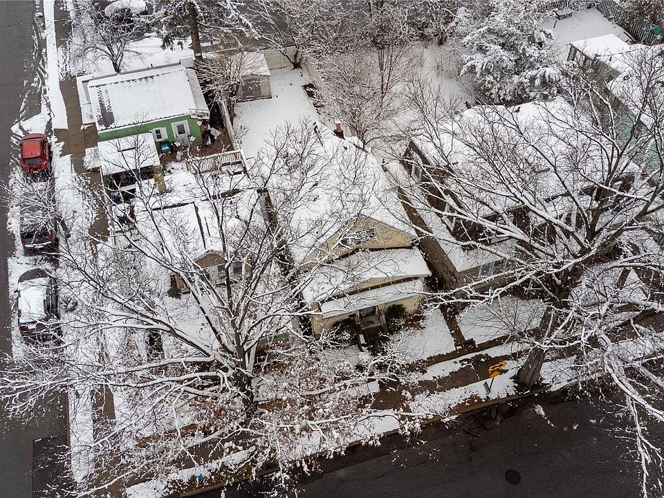 1st image of 1368 Healy Street