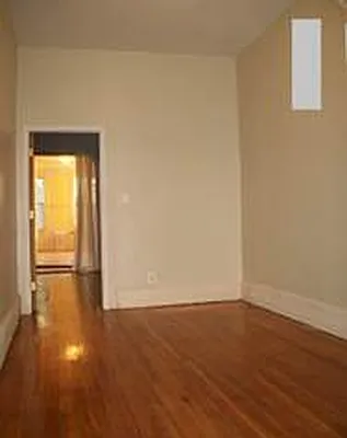 Rented by Flatiron Real Estate Advisors LLC | media 9