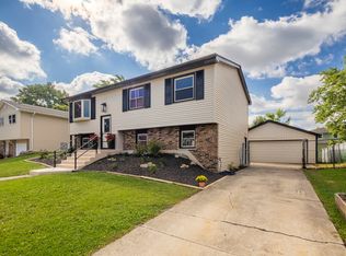 7727 166th St, Tinley Park, IL