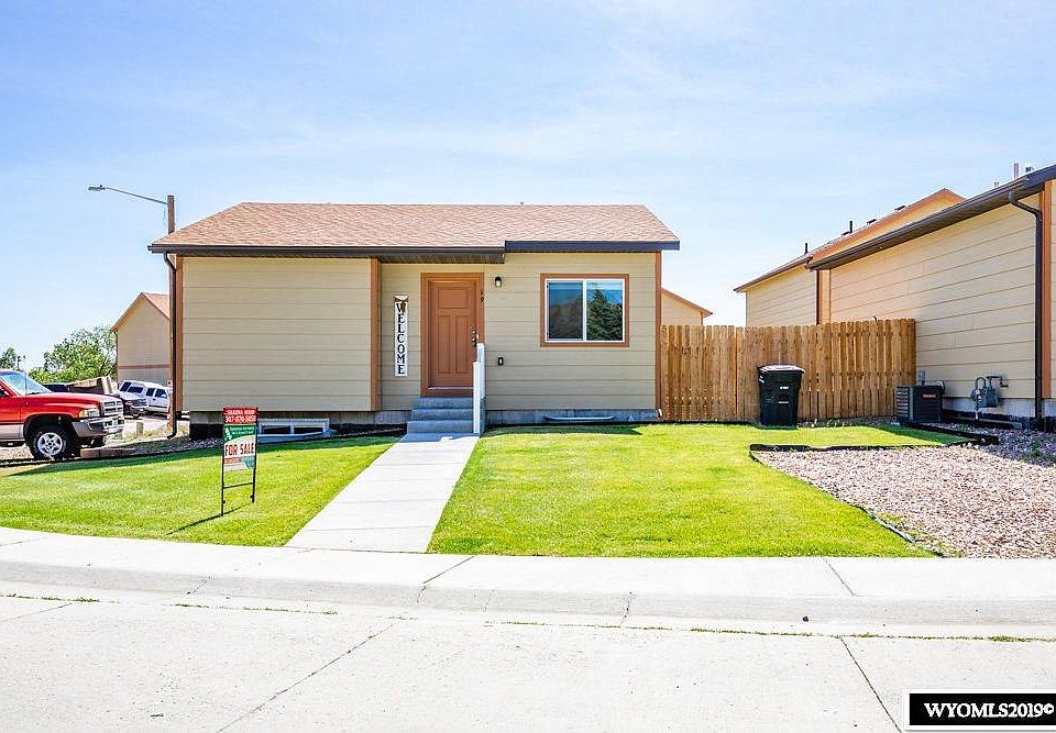 1st image of 700 Shoshone 19 Green River Way