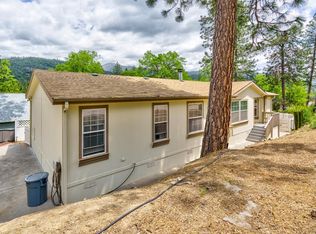 43555 Highway 41 UNIT B5, Oakhurst, CA