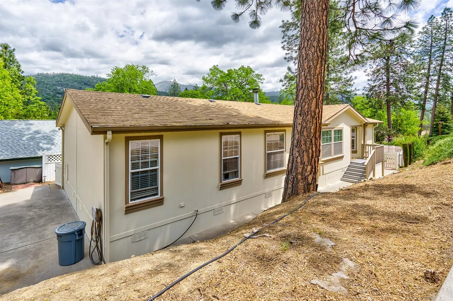 43555 Highway 41 Unit B5 photo 1