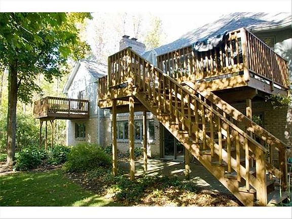 Main deck and Private Master's Suite Deck