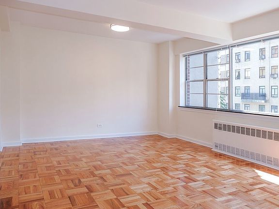2nd image of 40 E 89th St APT 9G