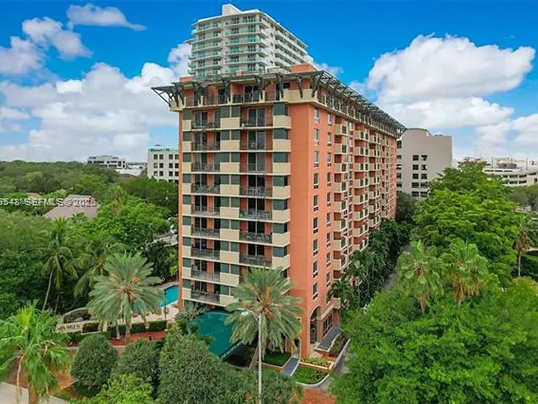 2951 S Bayshore Dr #316 — Photo 16