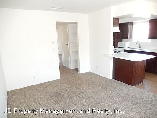 3rd image of 2174 Wightman St #A