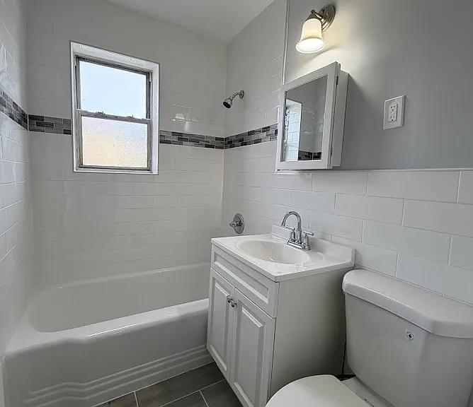 42 Summer St #1-10 — Photo 1
