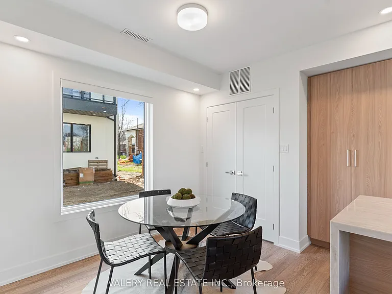 15 Acorn Ave #5 — Photo 17