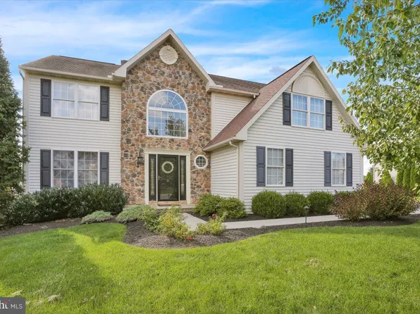 30 Tennessee Ave, Sinking Spring, PA 19608