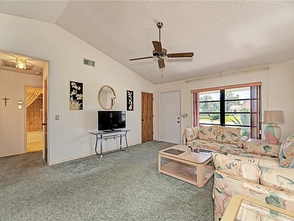 5th image of 12324 Veronese St