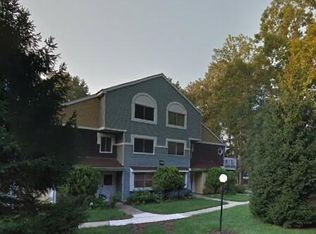 34 Wynwood Dr, Monmouth Junction, NJ 08852