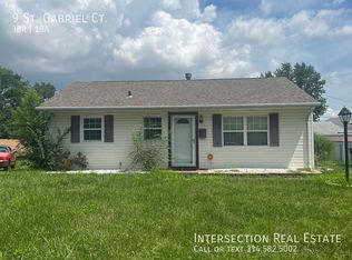 9 Saint Gabriel Ct, Saint Louis, MO 63114