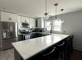 127 Abbott St FLOOR 3, Providence, RI 02906