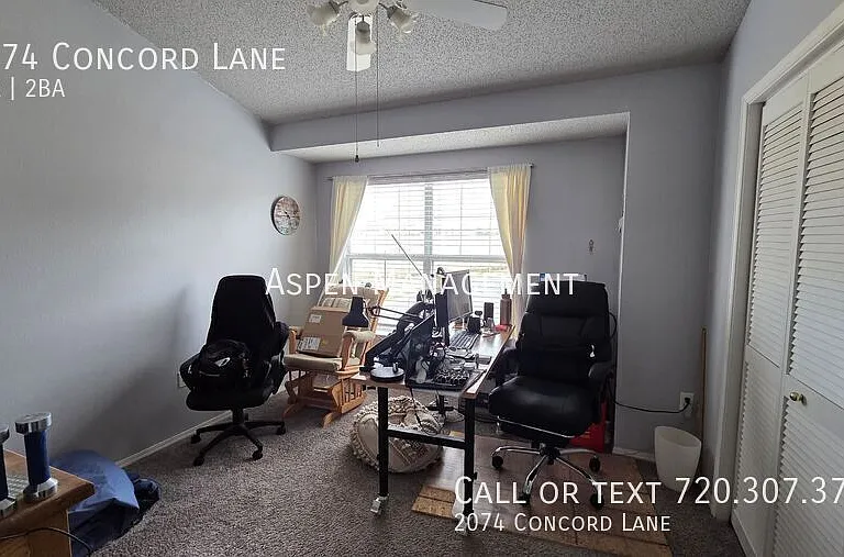2074 Concord Ln — Photo 4