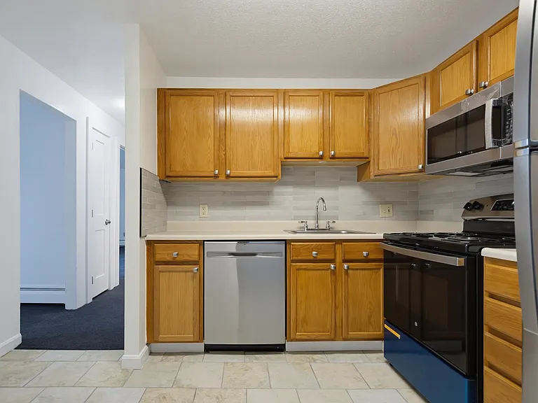 123 English Village Rd #202 — Photo 11