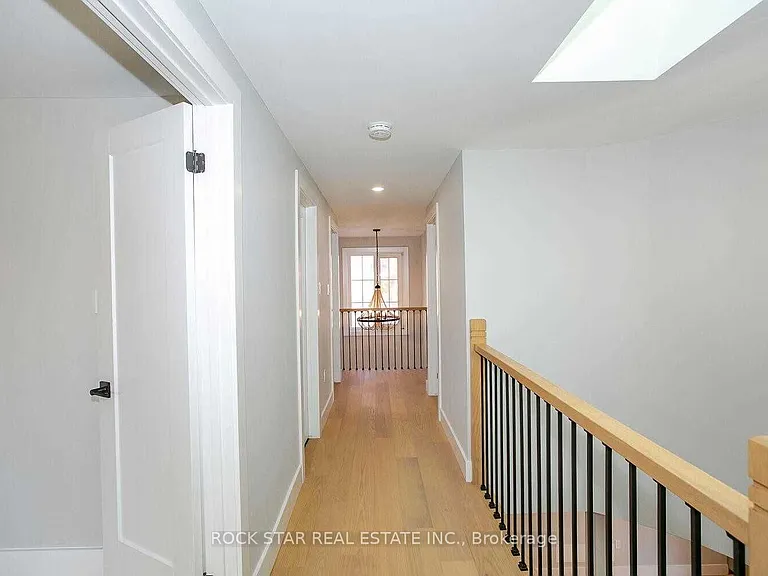 160 River Oaks Blvd E — Photo 25