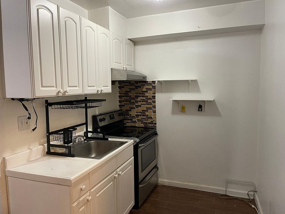 1st image of 43-16 215th Pl Floor 1