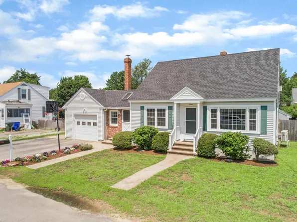 7 Brookline Street, Goffstown, NH 03102