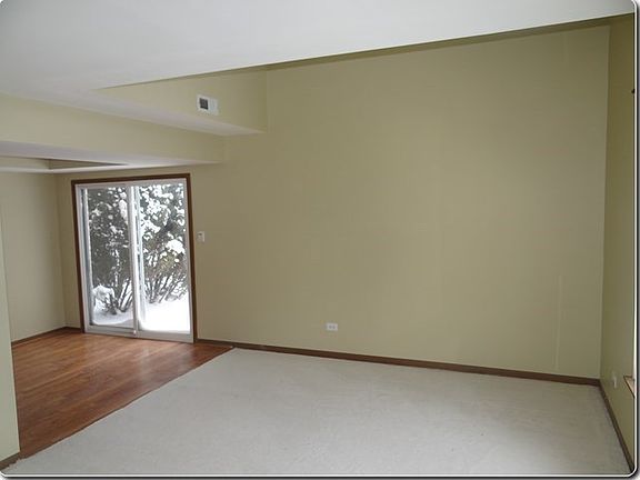 2nd image of 12613 S Central Park Ave