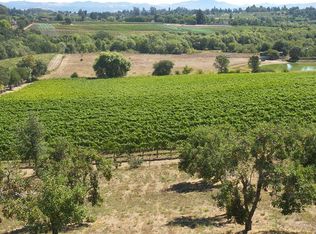 5100 Thomas Rd, Sebastopol, CA 95472