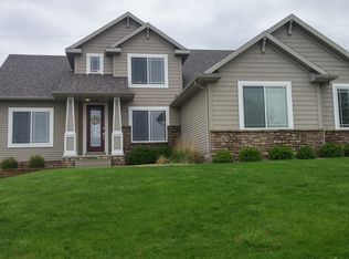 4026 155th St, Urbandale, IA 50323