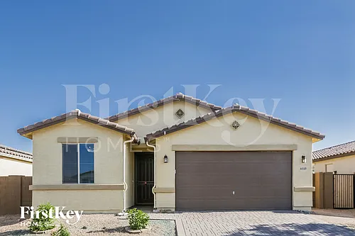 44169 W Palo Aliso Way Photo 1