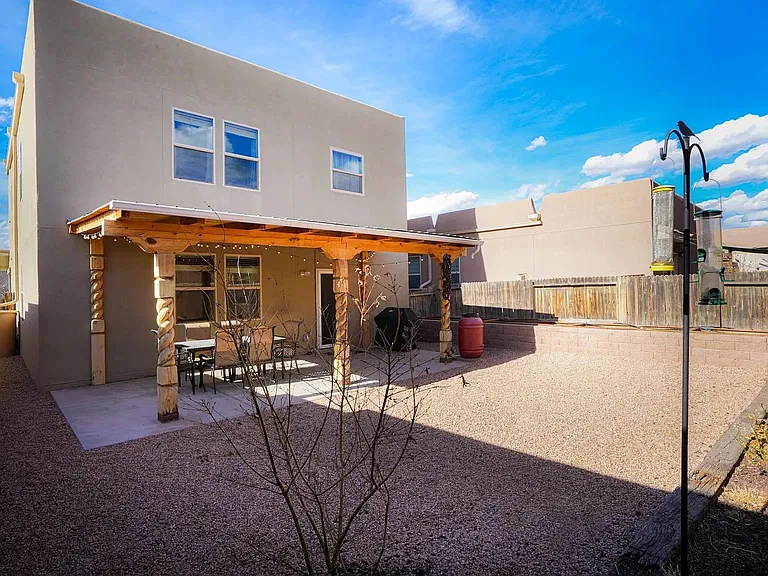 4221 Luz De Estrella — Photo 3