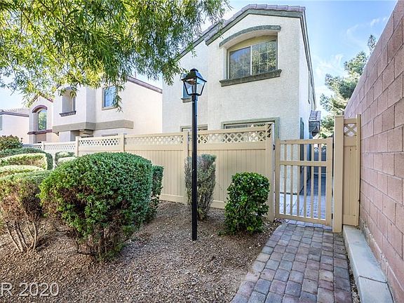 2nd image of 744 Tree Vista Ct