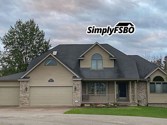 3rd image of 1413 Lakeview Ct