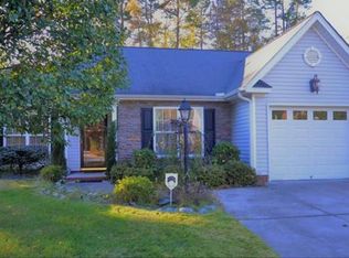 5282 Mount Hope Dr, Winston Salem, NC 27107